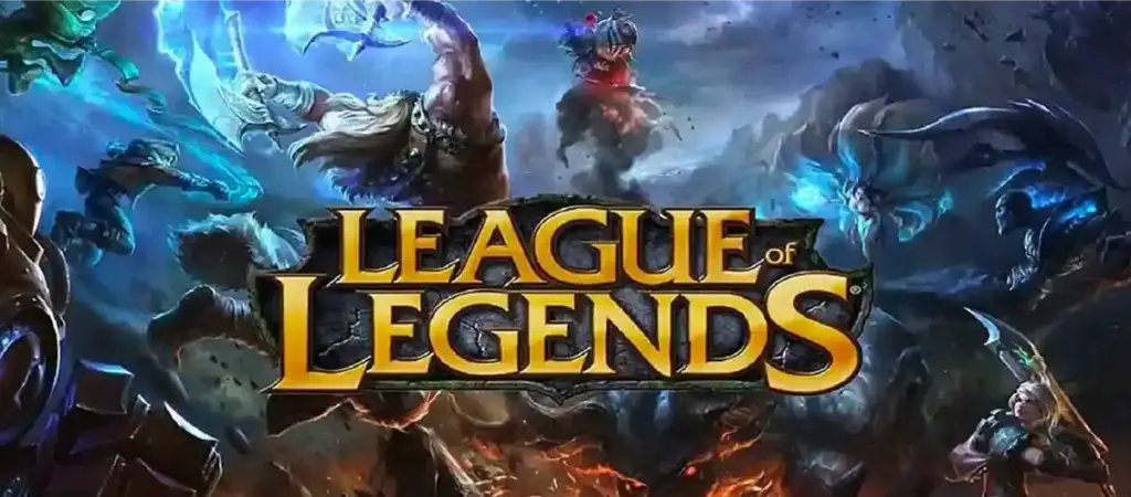 Stylizowany tekst „League of Legends” ze złotymi literami i magicznym blaskiem pośrodku.